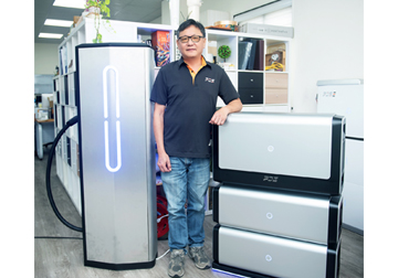 震江電力&鋰昇科技 電の專門家 邱敏彥 專注儲能 攜手員工邁向國際 