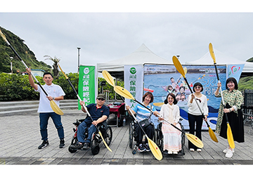 永達攜手「輪椅夢公園」 基隆水上假期圓夢 讓夢想靠岸｜助身障朋友划向人生第一道浪
